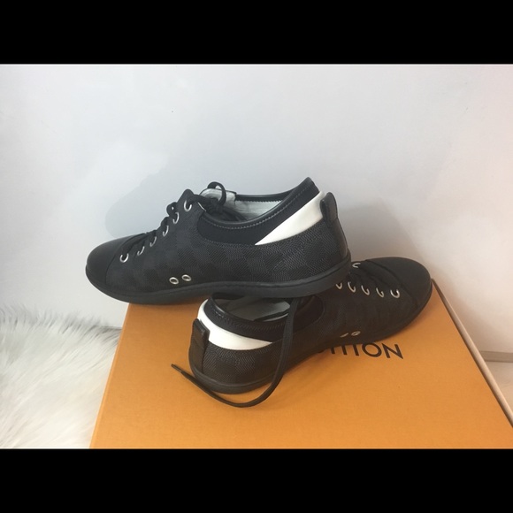 100%Authentic Louis Vuitton Black Sprinter Sneaker - Picture 7 of 8